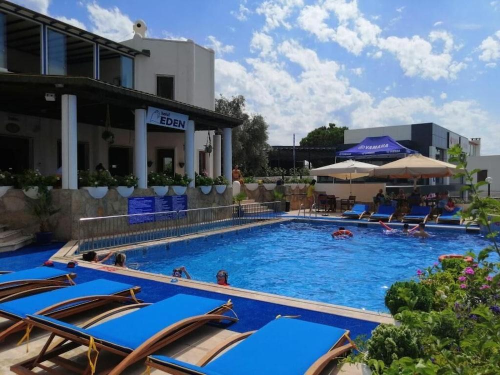 Eden Hotel 17/20