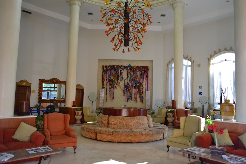 Hotel Maria Isabel 46/69