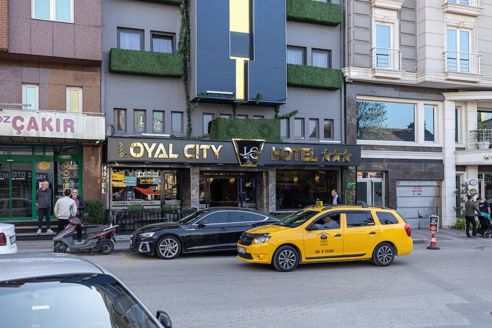 Loyal City Hotel 49/63