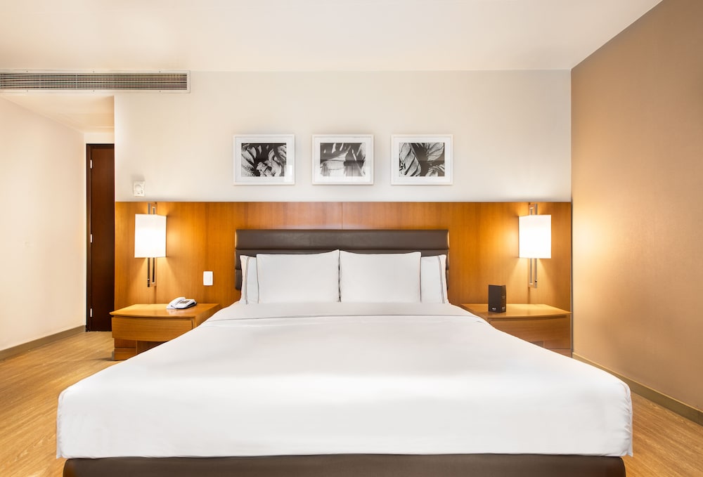 Melia Paulista 13/71