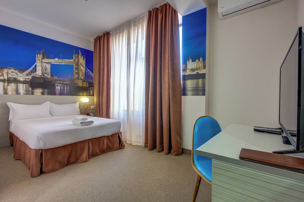 Bridges Hotel 22/50