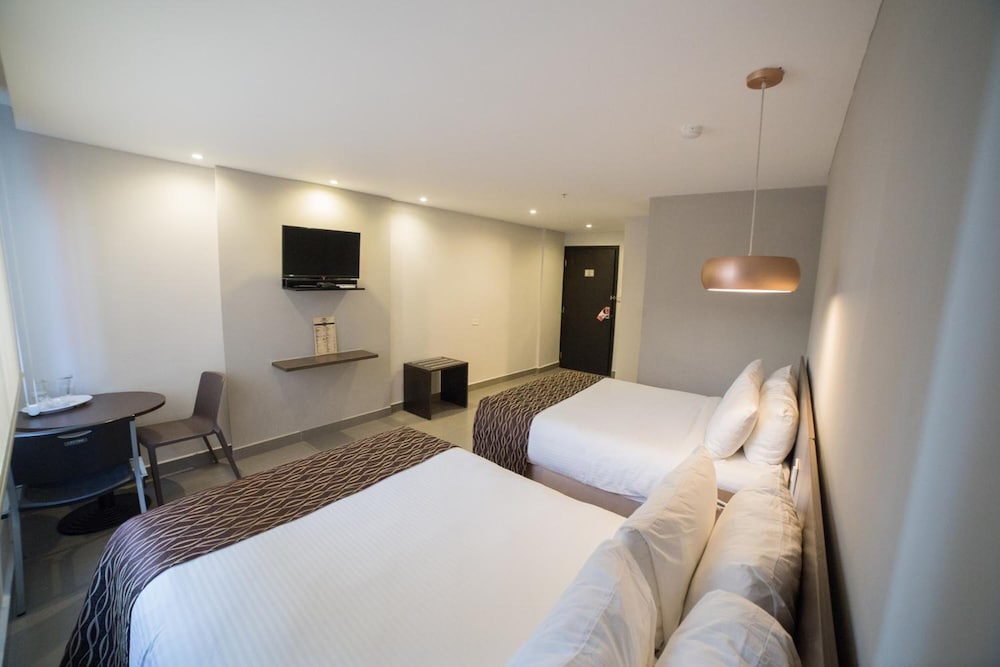 HOTEL OJOS DEL RIO 8/50