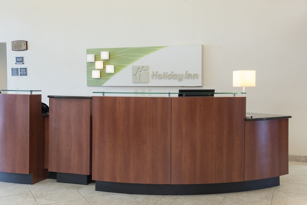 Holiday Inn Toledo-Maumee(I-80/90) 6/58