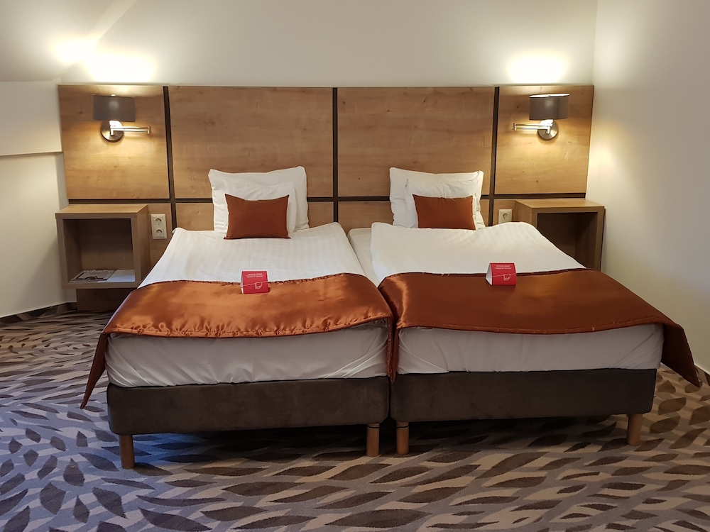 Rubin Wellness And Conference Hotel 24/66