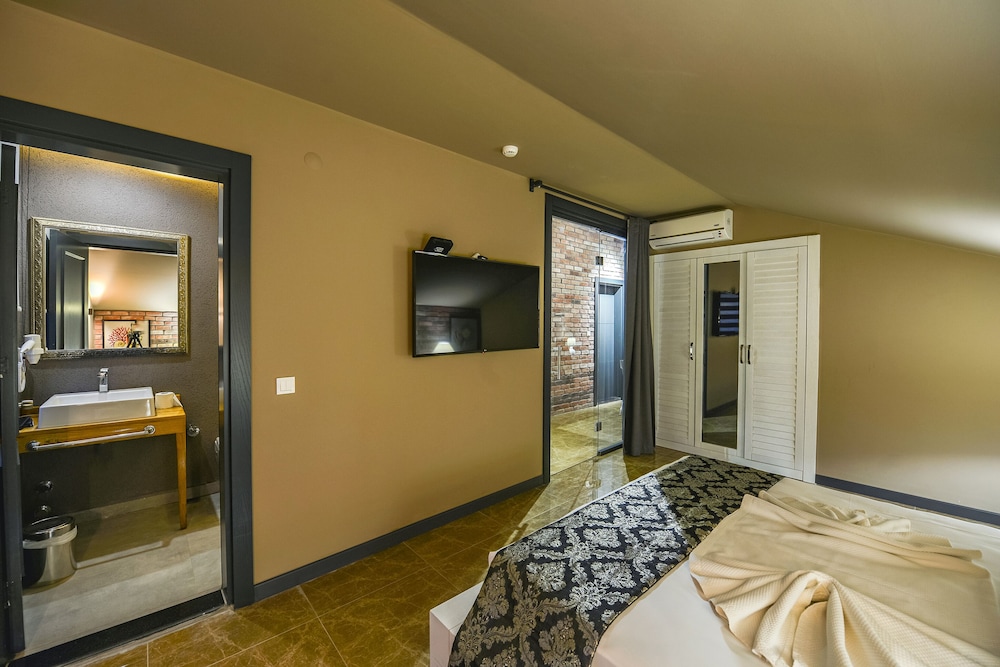 Morina Deluxe Hotel 23/50