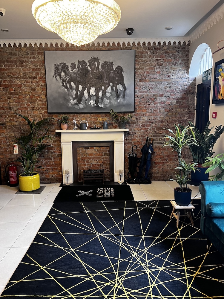 The Melville Hotel 5/50