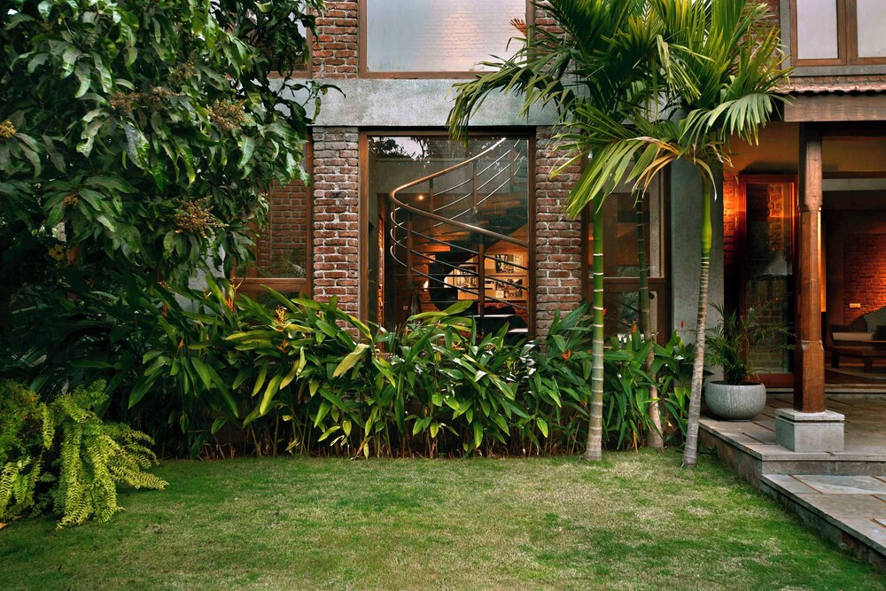 Ama Stays & Trails The Mango House, Alibag 22/25