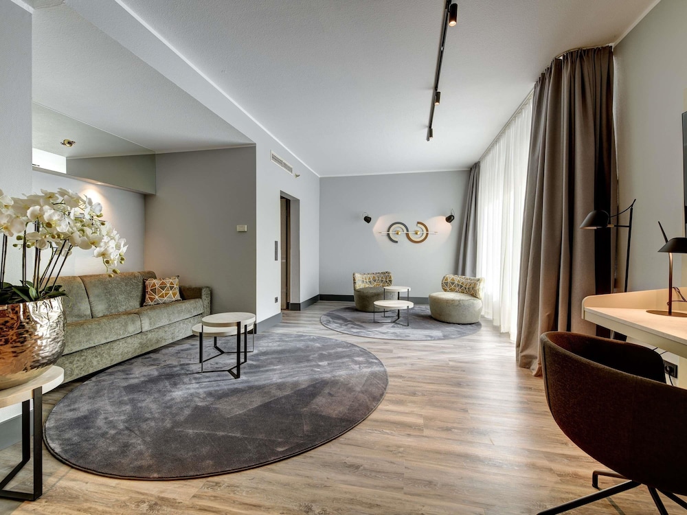 Mercure Hotel Dortmund Centrum 44/77