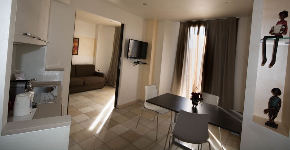 Residence La Villa d Elsa 69/76