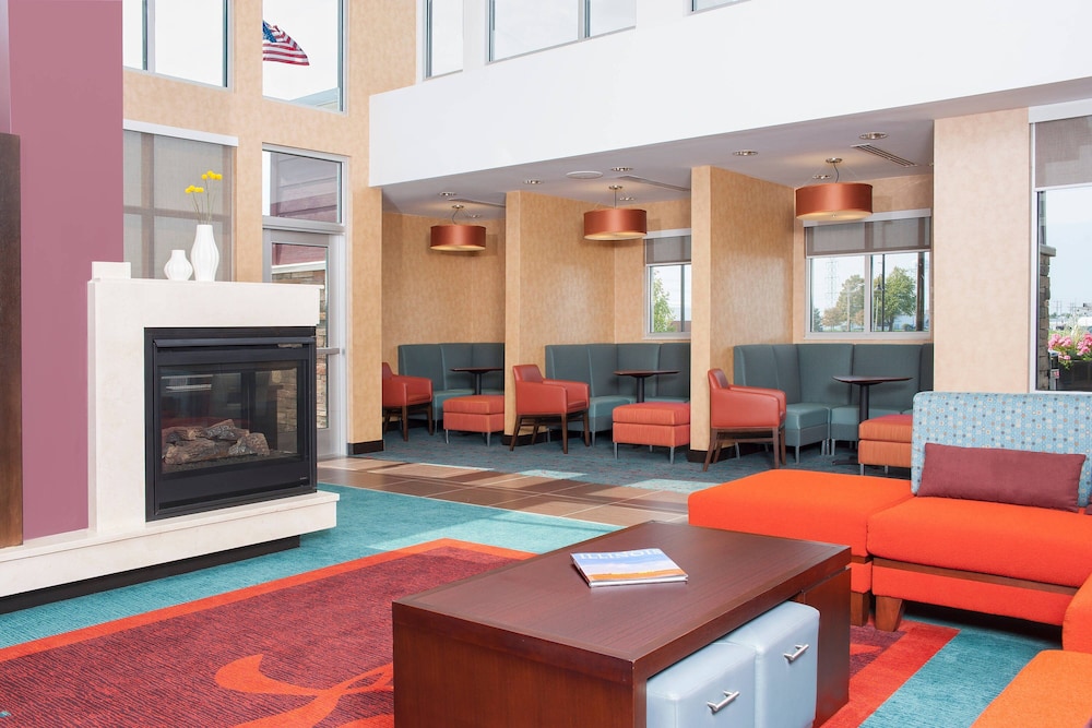 RESIDENCE INN BLOOMINGTON 24/34