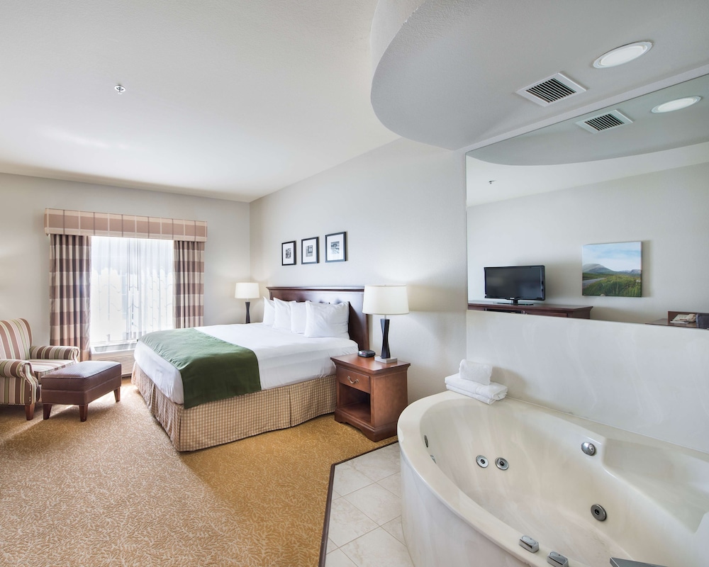 Country Inn & Suites By Radisson Greeley Co 18/40