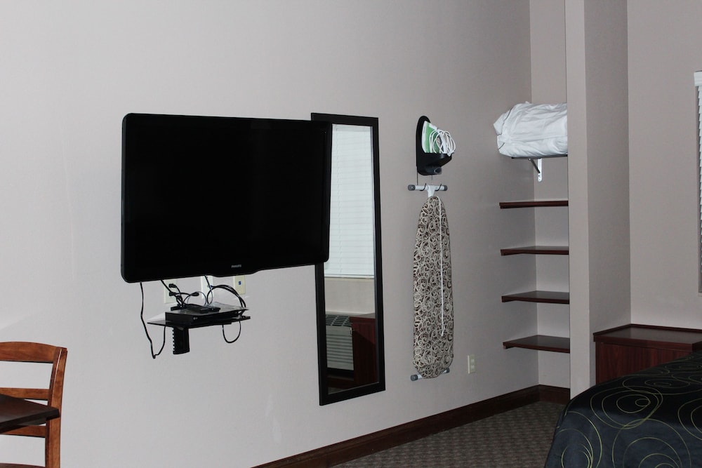 Bell Apos S Extended Stay And Suites 30/75