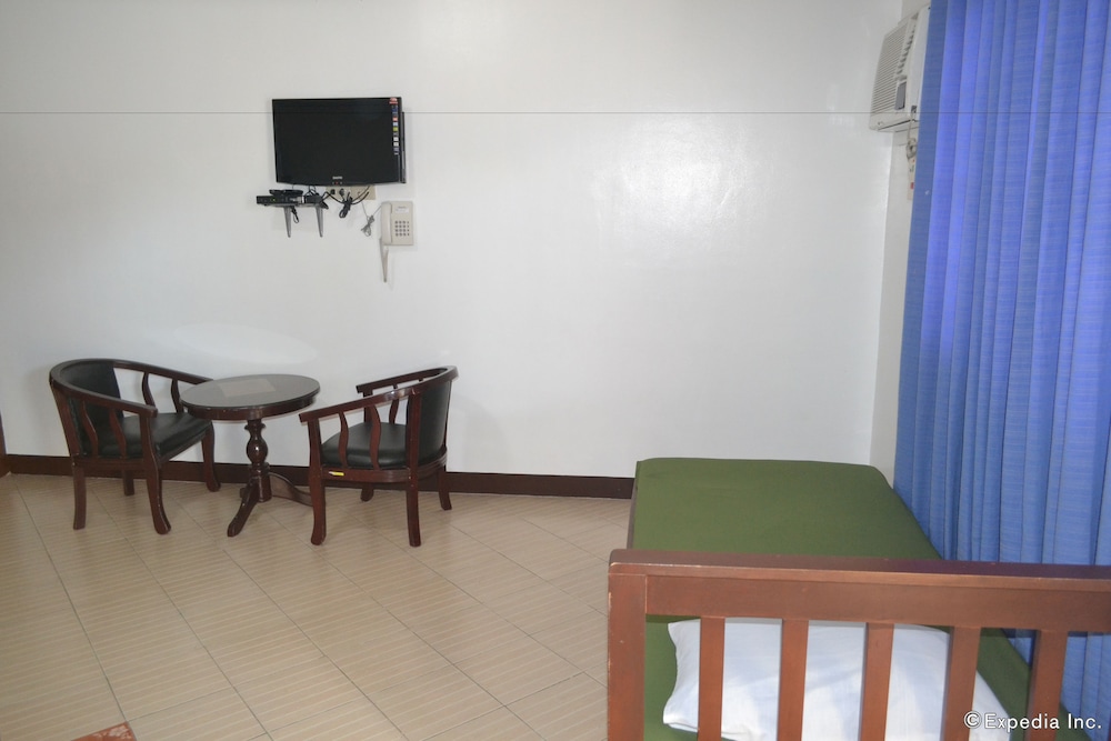 Antonio's Apartelle & Suites 39/66