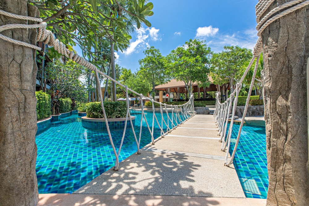 Rawai Palm Beach Resort 53/63