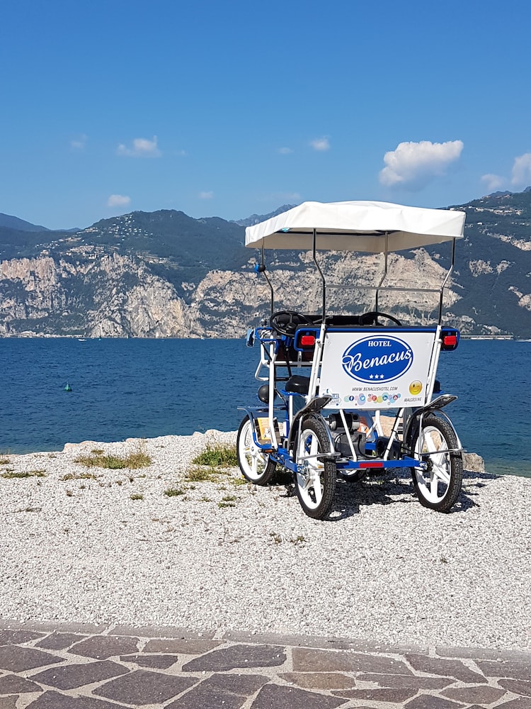 Eco Hotel Benacus 36/50