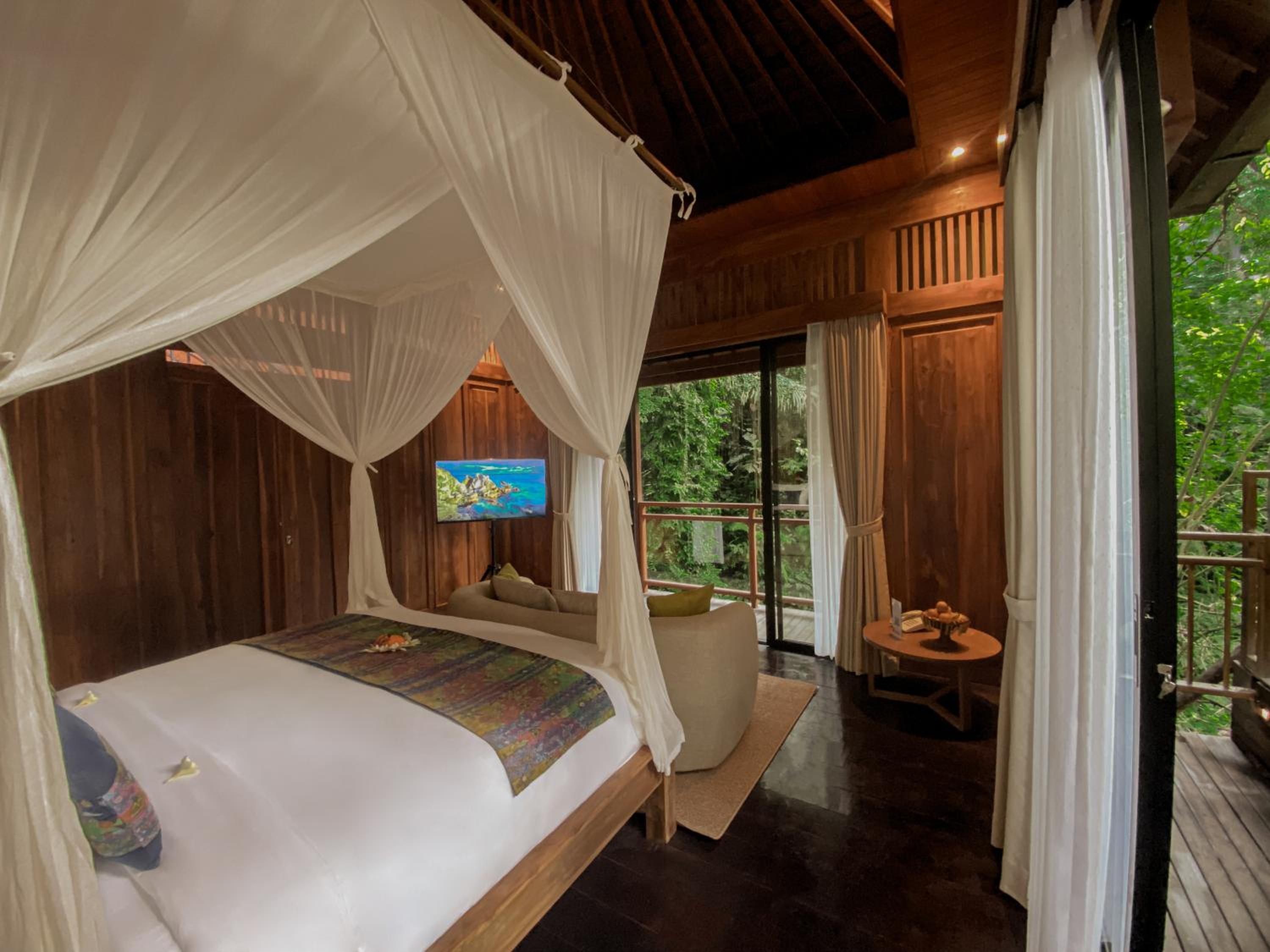 1 Bedroom, Presidential, Villa, Waterfall View, Hot Tub