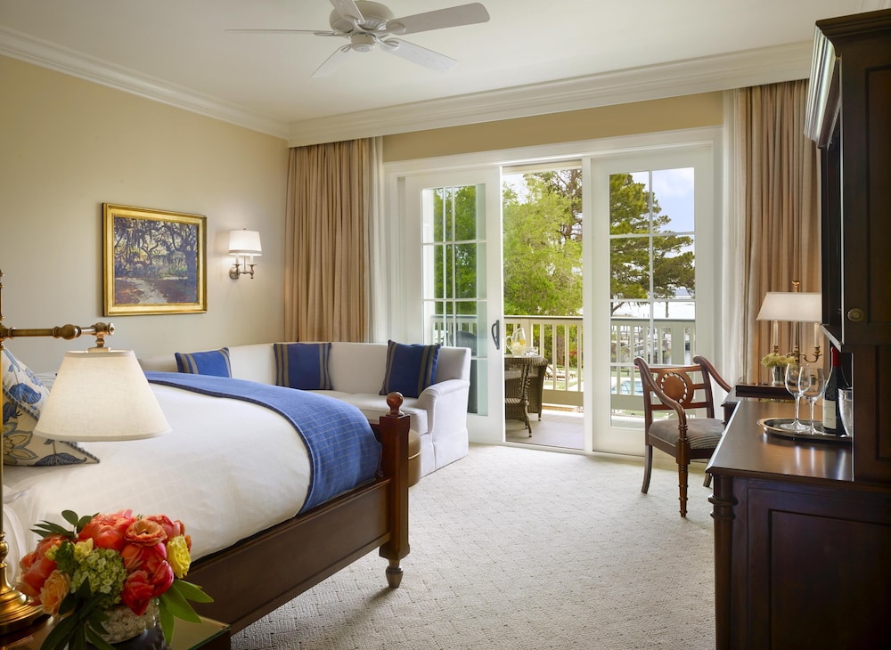 Room, King Bed, Lagoon View, Guest House
