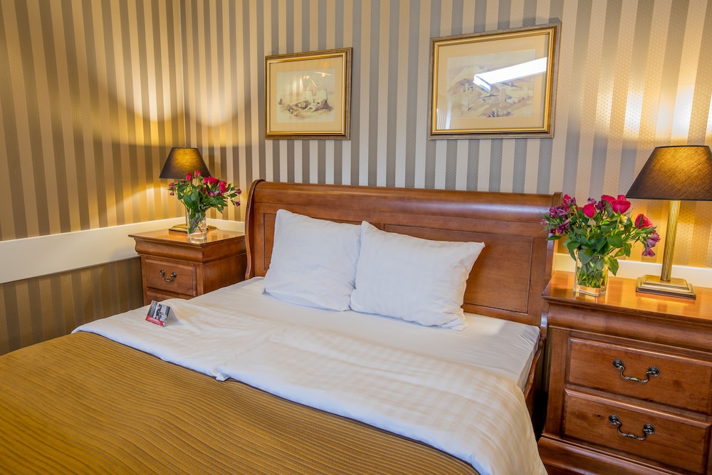 Hotel Diament Bella Notte Katowice Chorzow 15/72