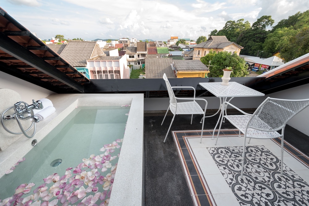 Xinlor House 5/64