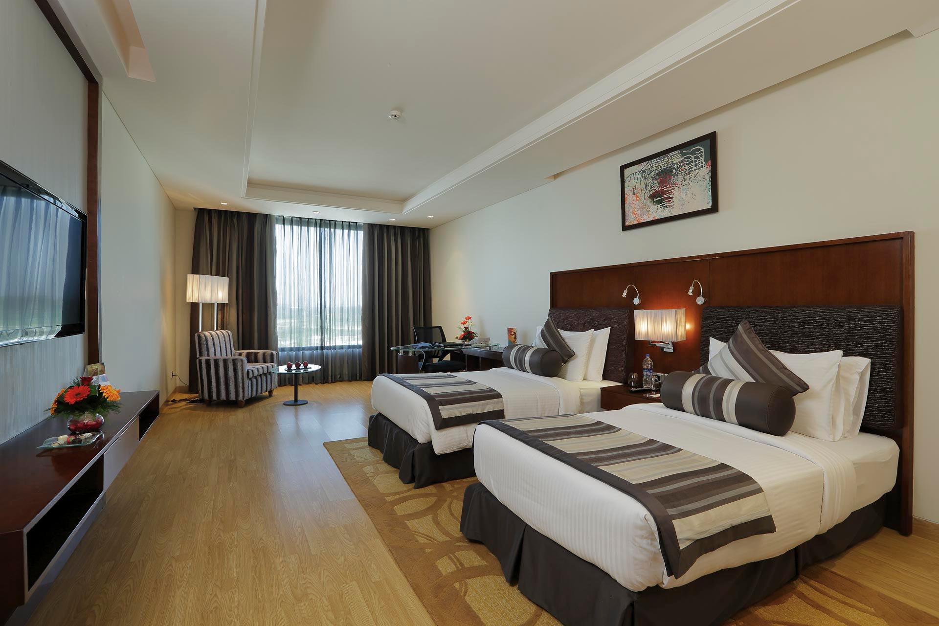JUNIOR SUITE, TWIN BEDS