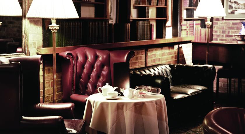 Copthorne Hotel London Gatwick 24/29