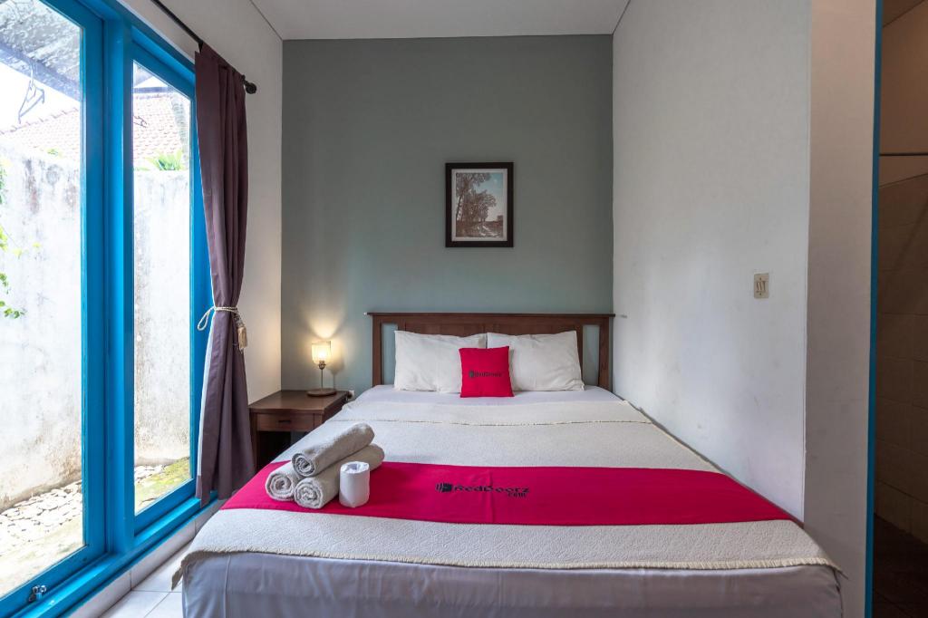 Reddoorz Near Pantai Sanur Bali 8/44