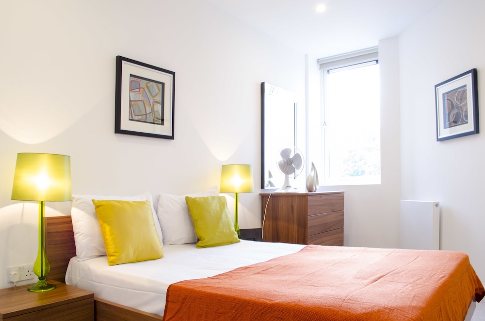 Borough Market Apartments 5/25