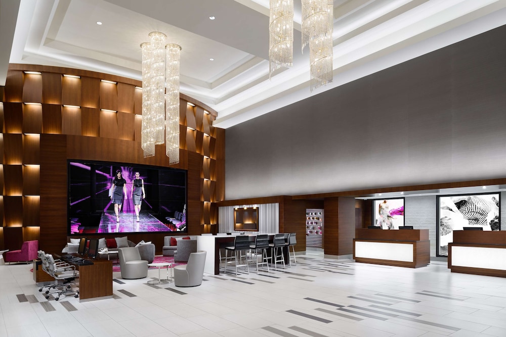 Hilton Woodland Hills Los Angeles 6/67