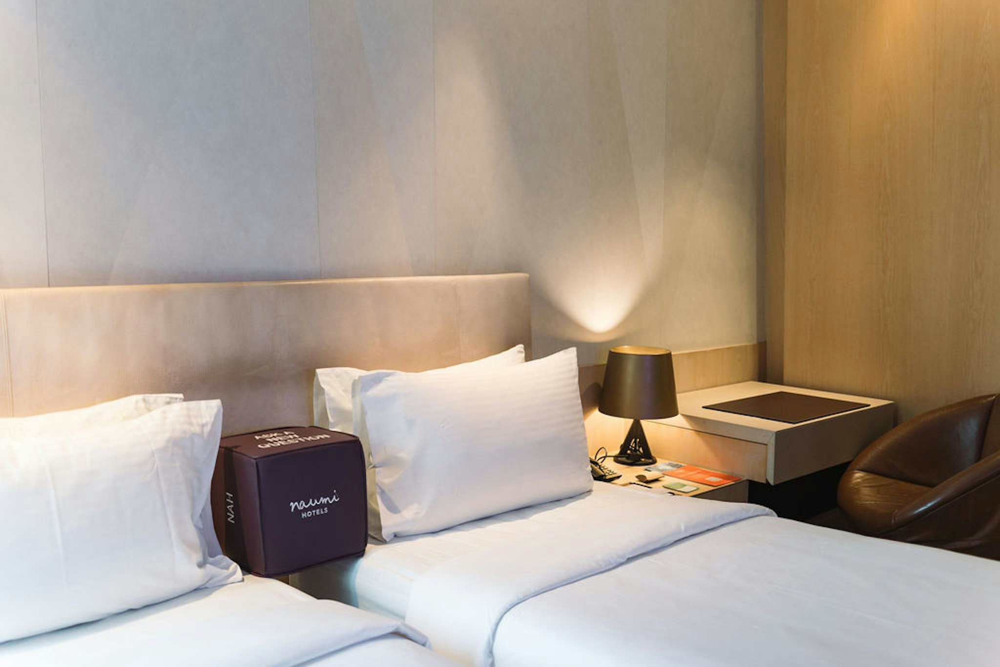 Naumi Hotel Singapore 25/45