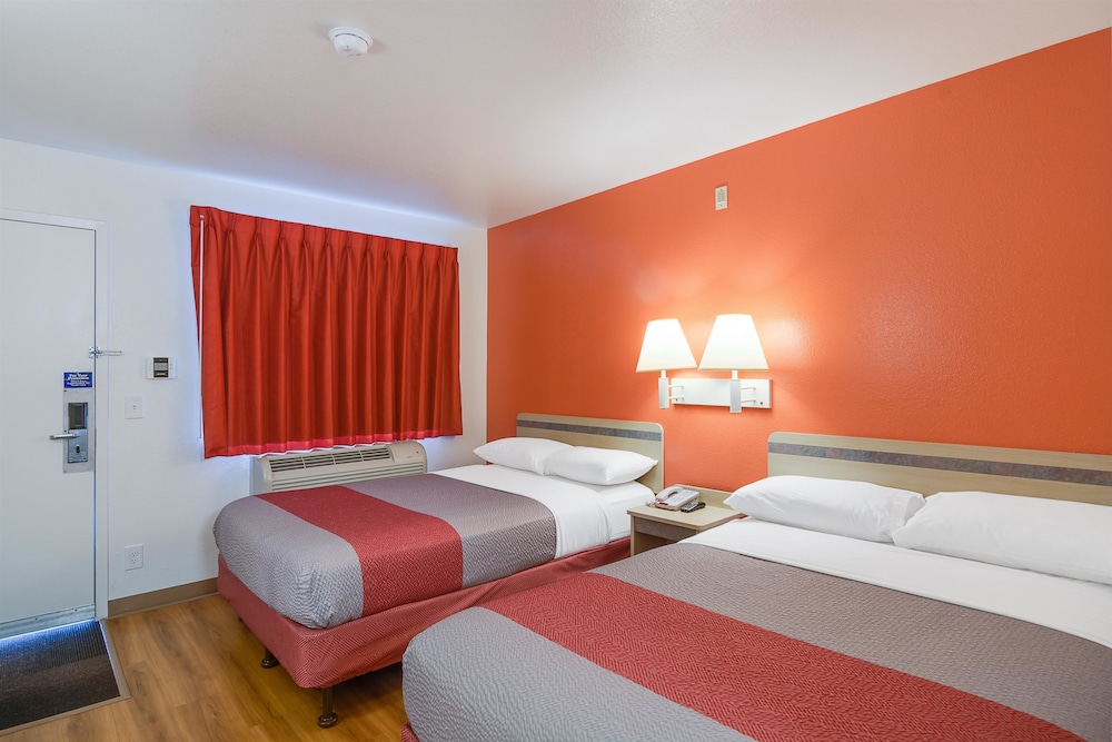 Motel6 Rolling Meadows, IL - Chicago Northwest 29/69