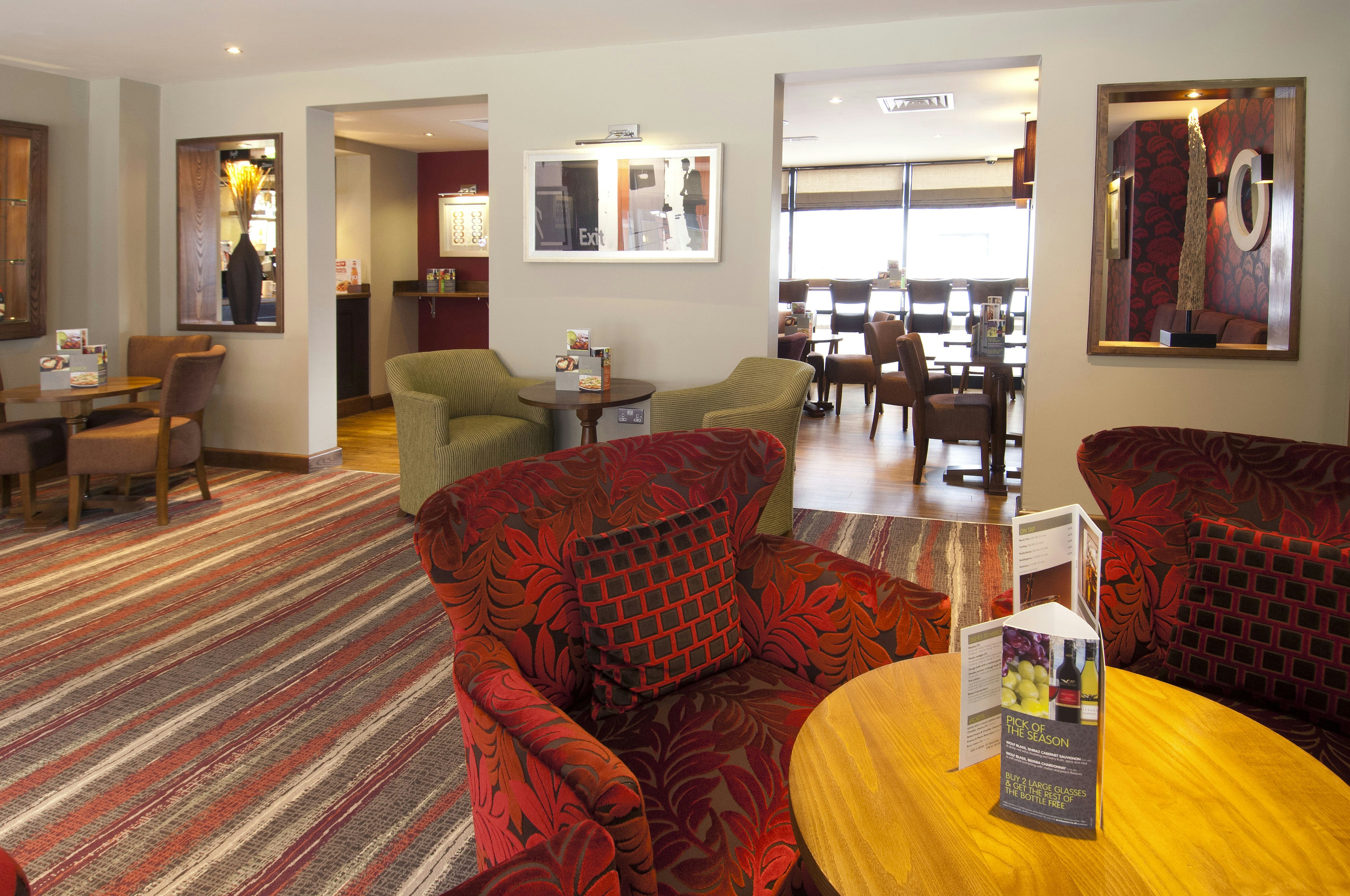 Premier Inn Leeds City Centre Leeds Arena 24/40