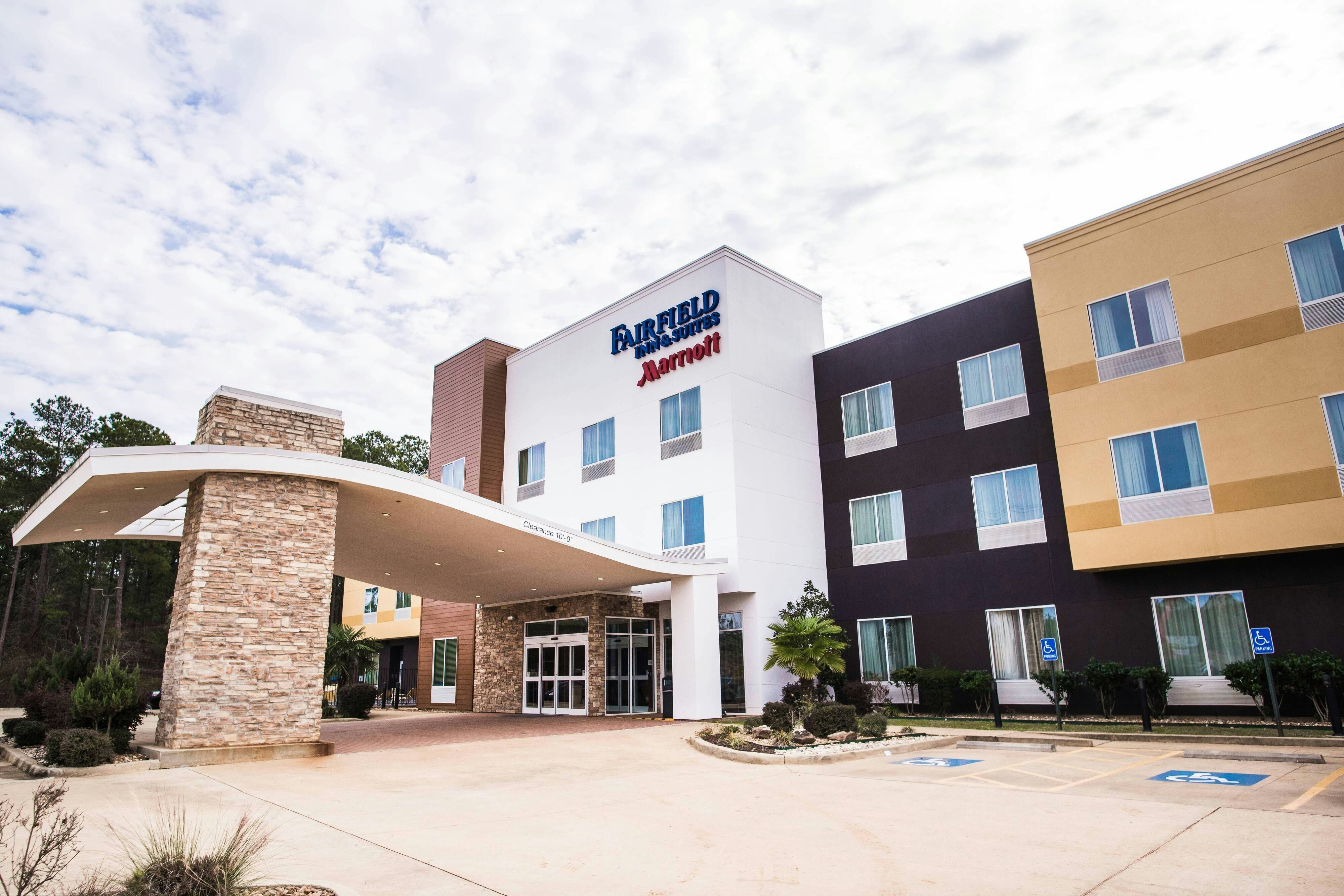 Fairfield Inn Suites Natchitoches 2/40