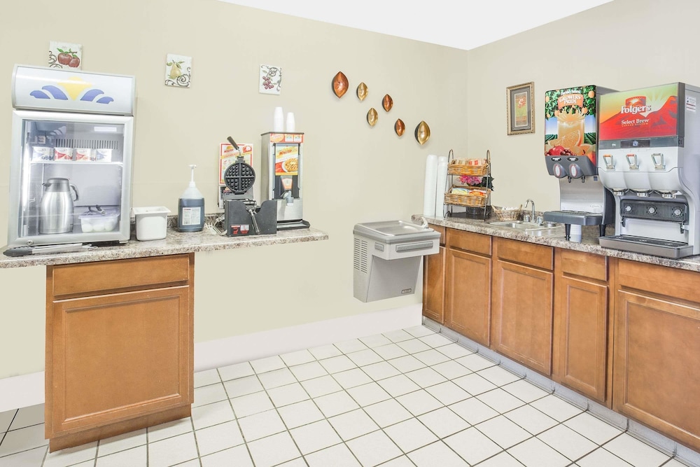 Microtel Inn By Wyndham Broken Bow 7/27