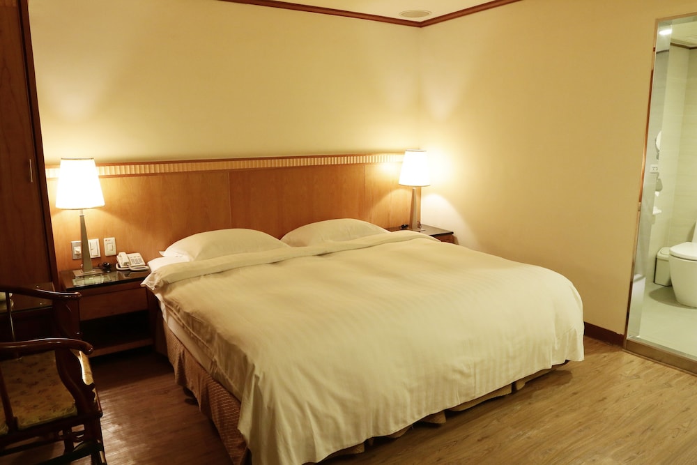 Hub Hotel Kaohsiung Cisian Branch 13/54
