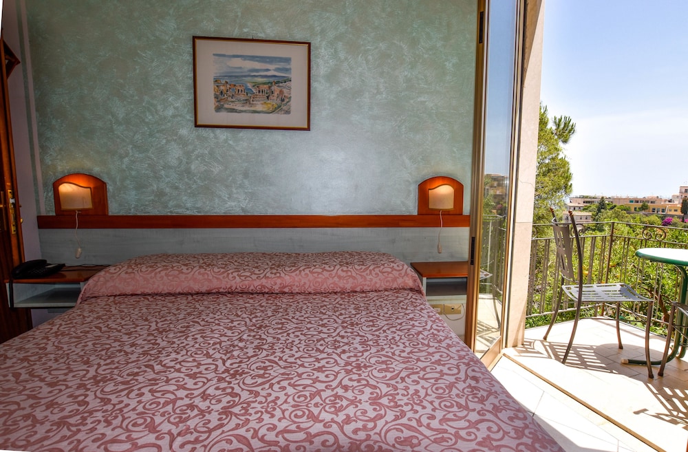Hotel Condor 43/71