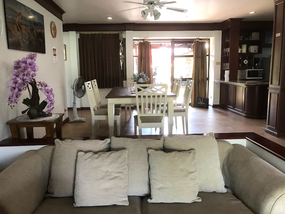 Rayong Rental Villas 10/36
