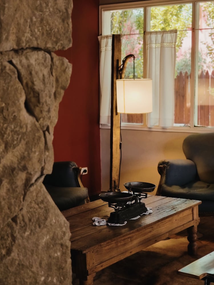 HOSTERIA CAUQUENES DE NIMEZ 48/55
