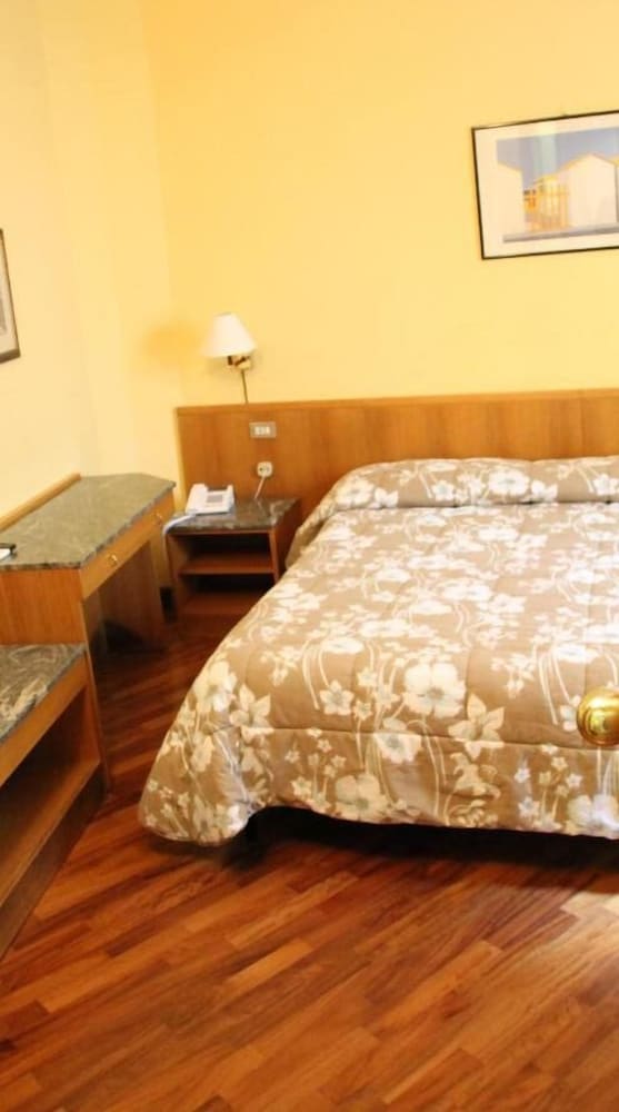 Hotel Vecchia Milano 24/57