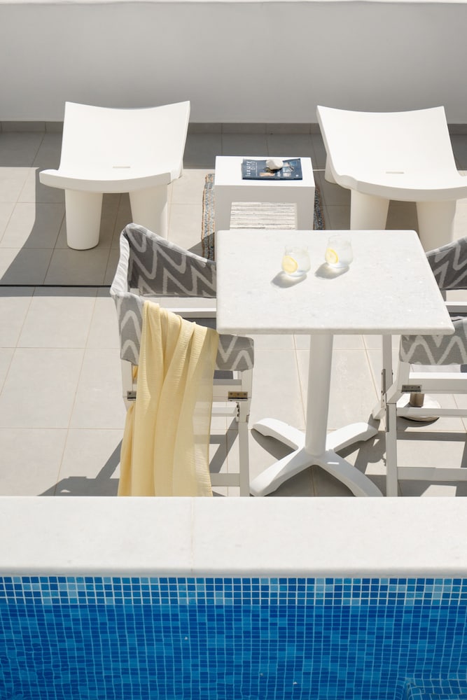 White Dunes Luxury Suites 31/50