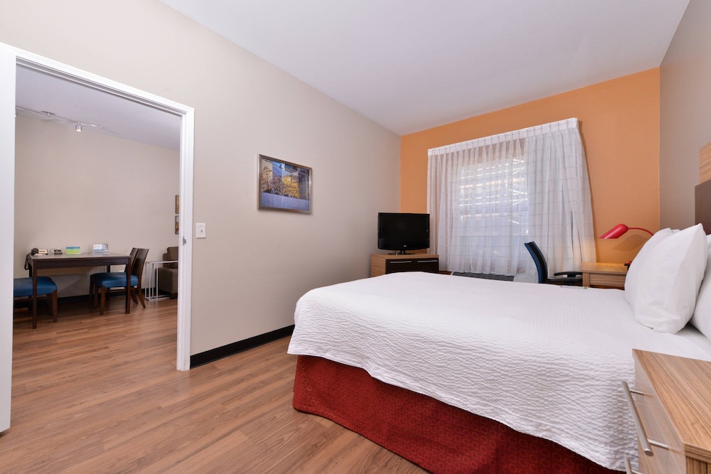 Towneplace Suites Ontario Airport 10/58