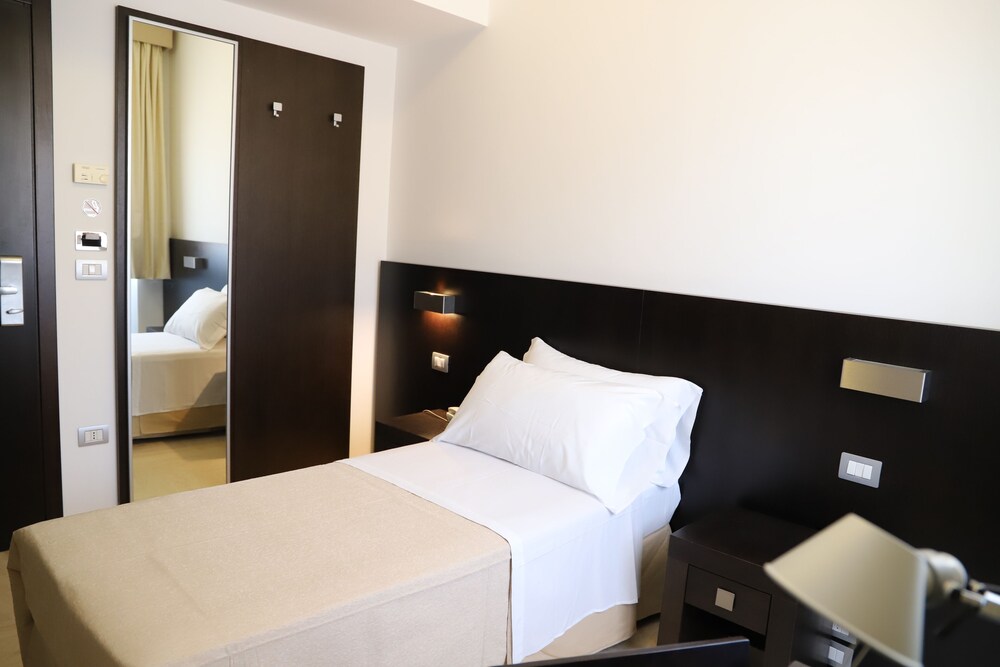 Albergo Cantiani 14/68