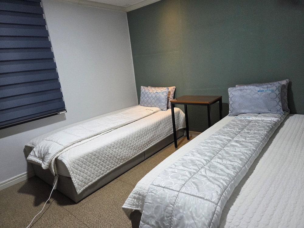 Gwangan Beach Blue Moon Motel 22/56