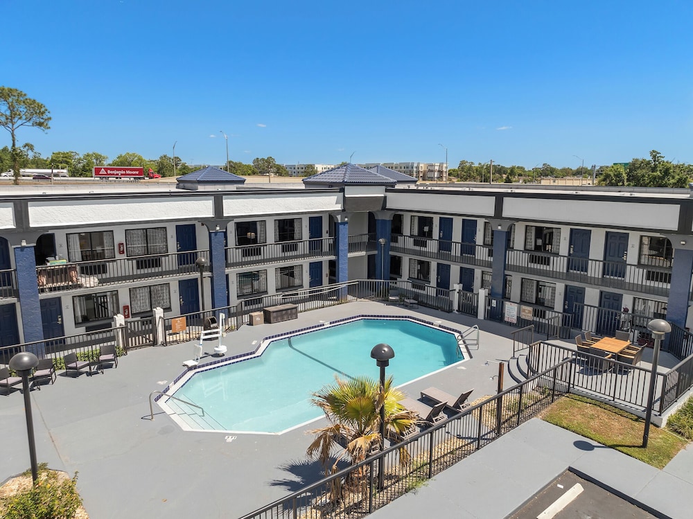 Baymont by Wyndham Orlando East in ORLANDO - FL