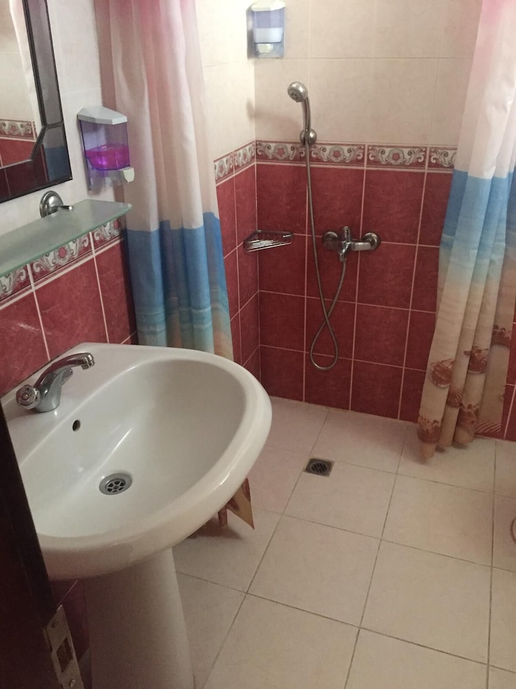 Zevkim Apart Hotel 17/19