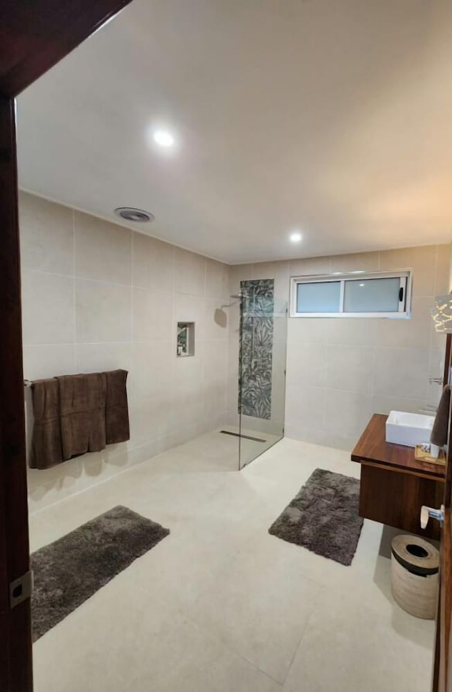 Erakor Island Resort and Spa 9/50