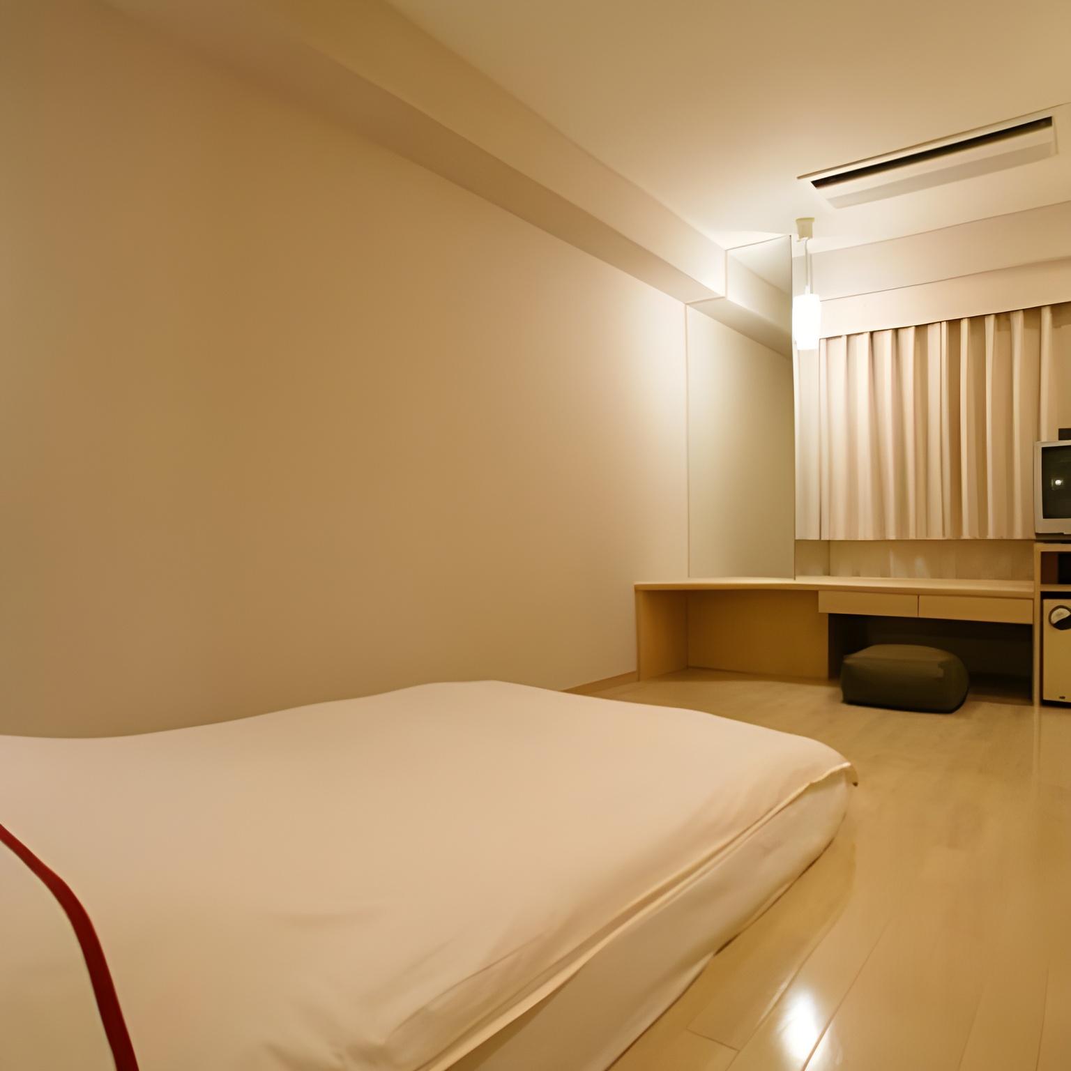 Concept, Double Bed, City View, Ground Floor, Smoking