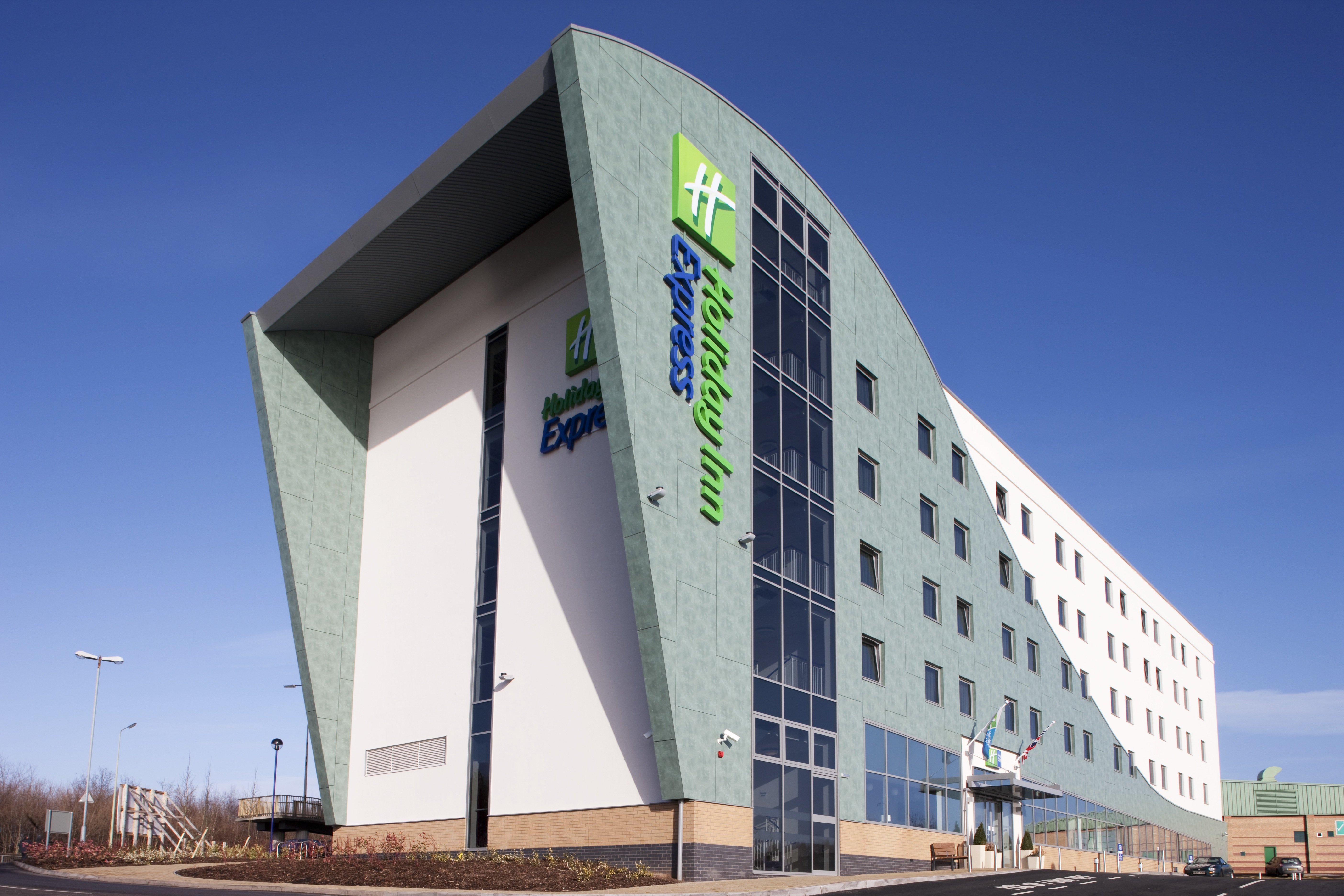 Holiday Inn Express Tamworth 2/58
