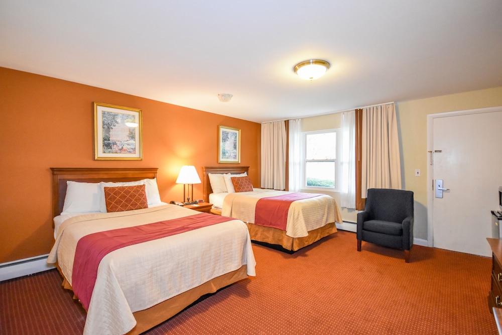 Monticello Inn Framingham 12/27