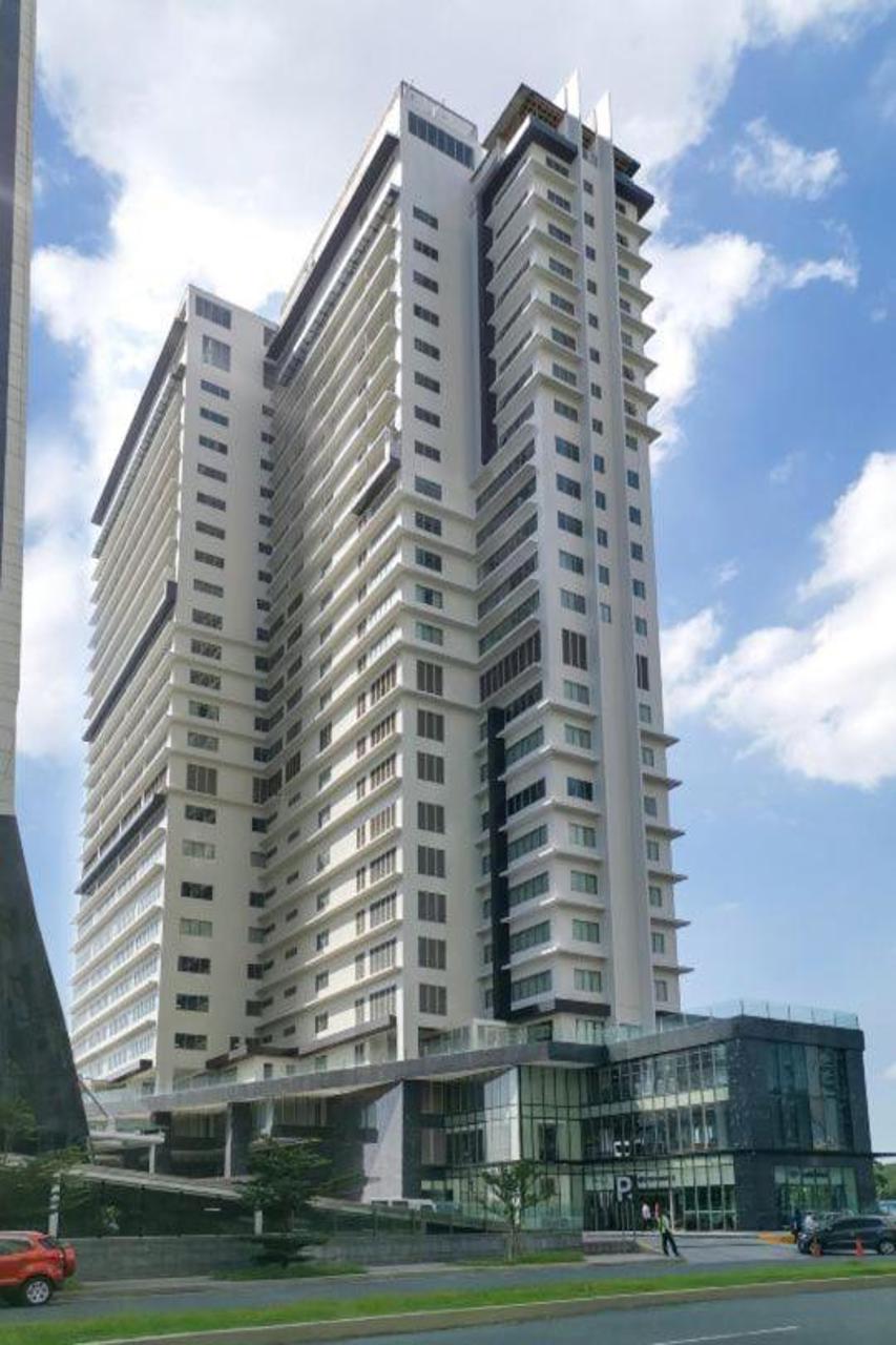 Brittany Hotel BGC in TAGUIG