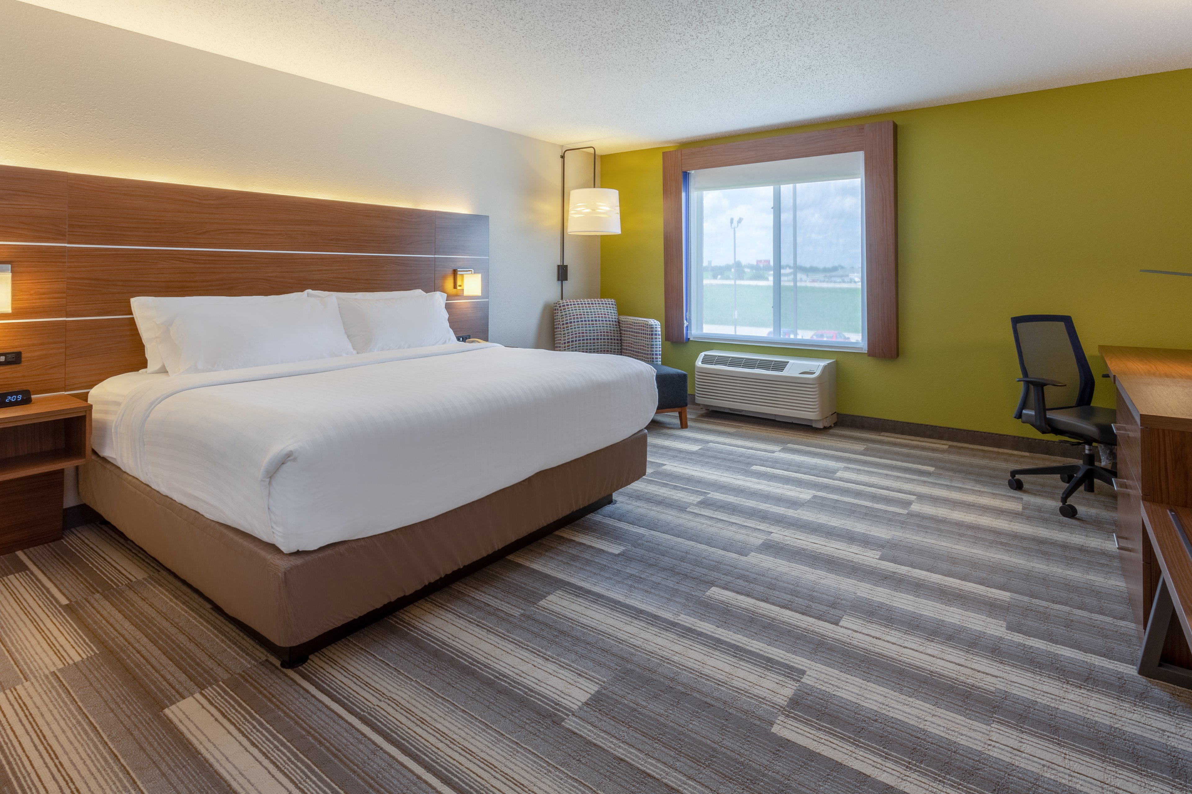 Holiday Inn Express Hotel And Suites Vandalia 31/78
